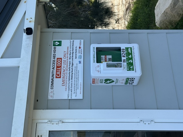 AED 249 cabinet beside the entrance to 1st Sea Scouts Woy Woy