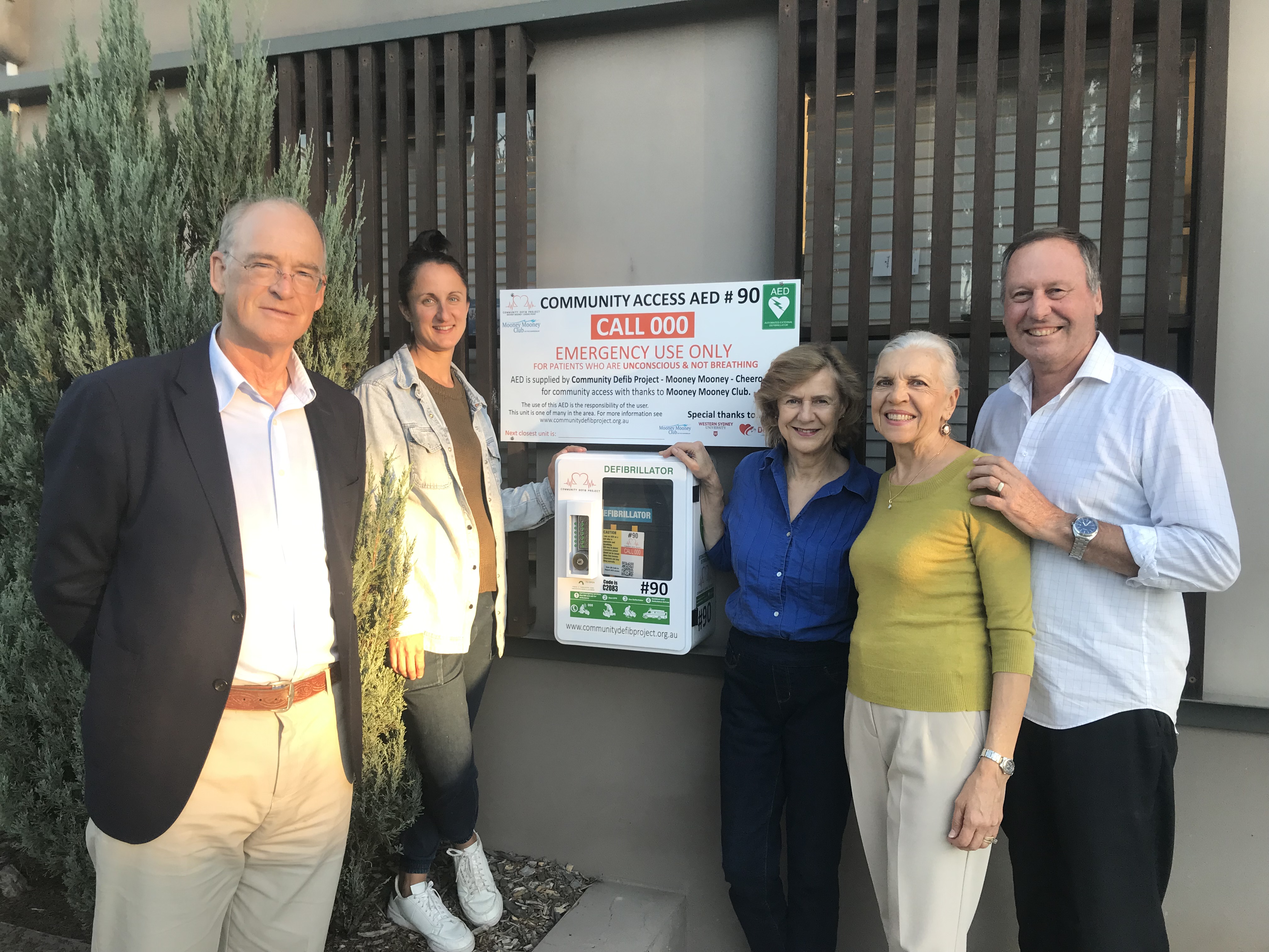 AED 90 installed at Mooney Mooney Club with the community team